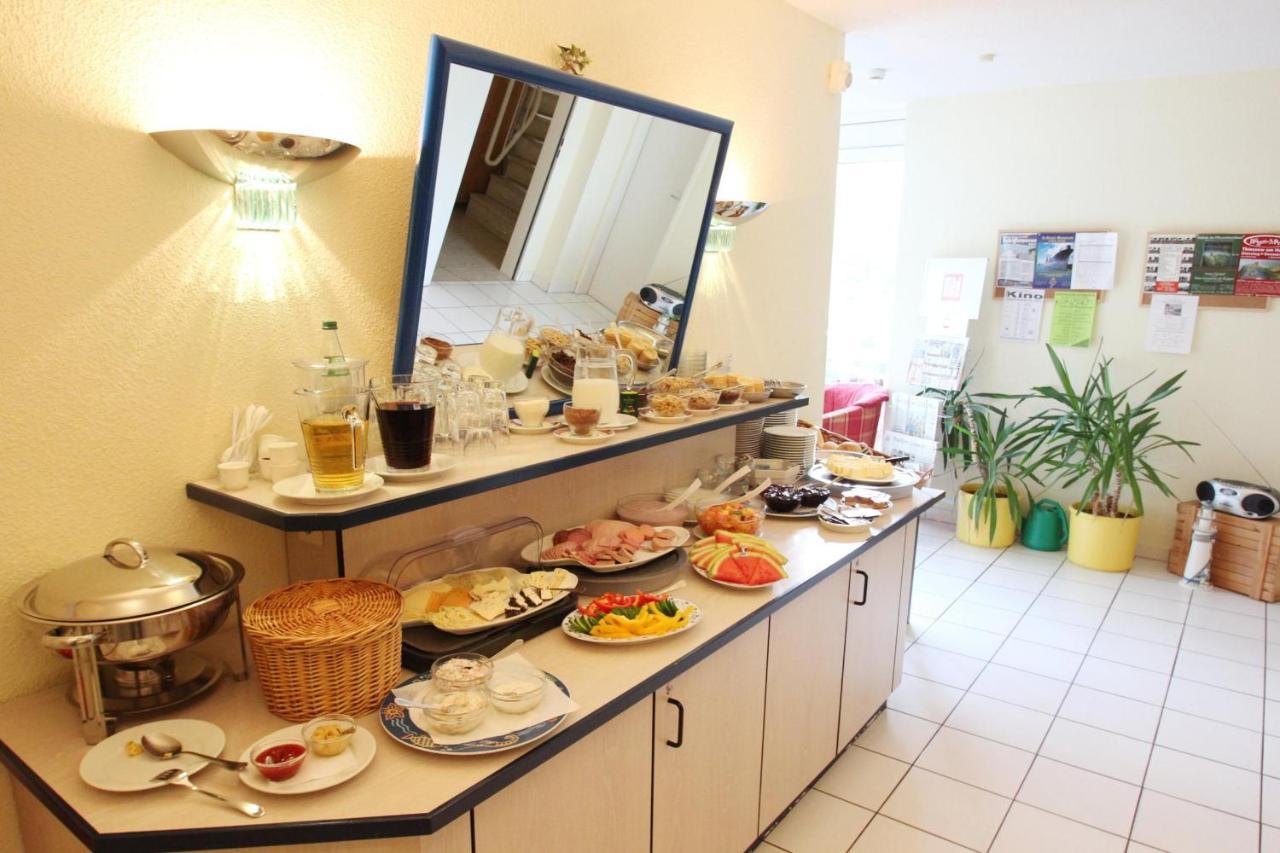 F-1010 Strandhaus Moenchgut Bed&Breakfast Dz 28 Terrasse Strandnah, Inkl Fruehstueck Lobbe Ngoại thất bức ảnh